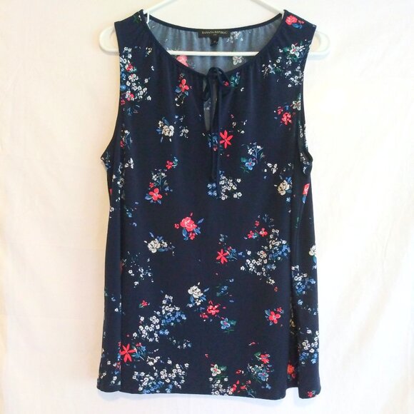 Banana Republic Tops - Banana Republic Floral Sleeveless Keyhole Top M Cottagecore Boho Office Navy